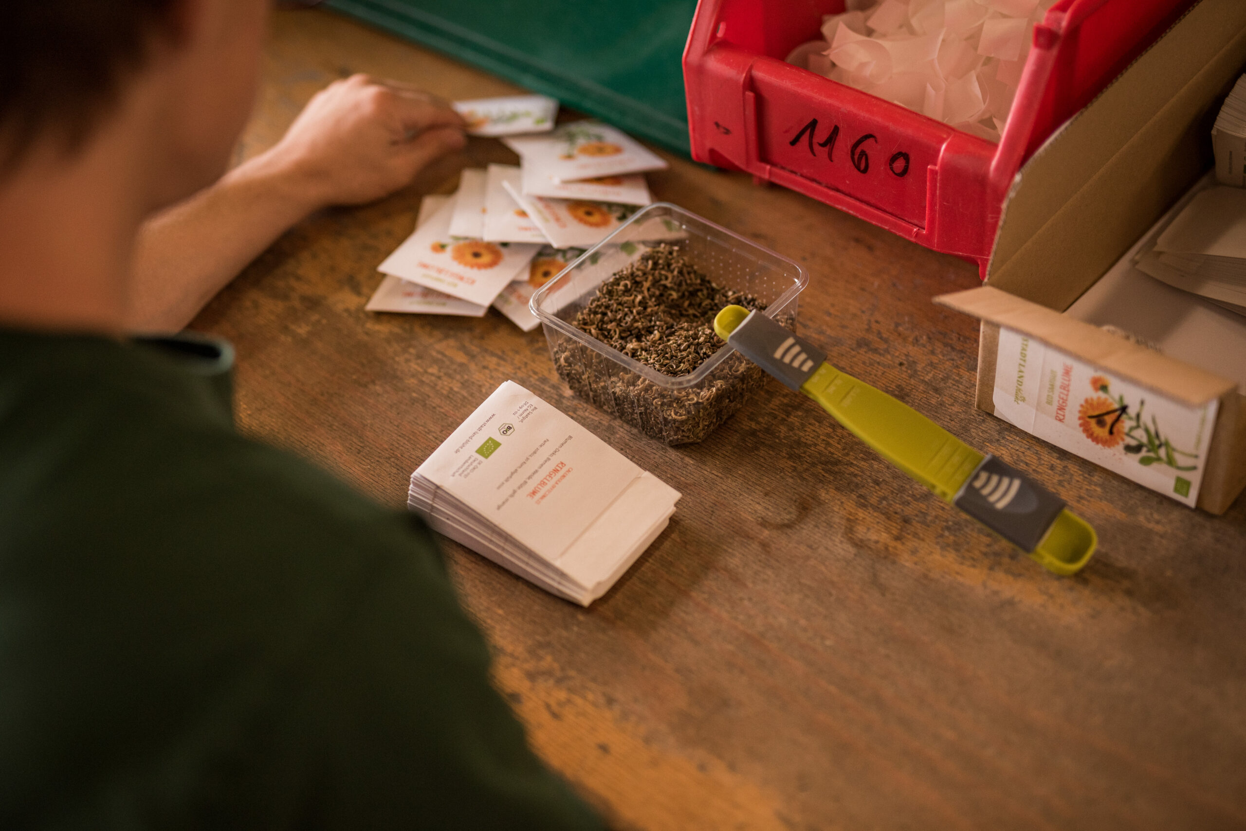 Die Abfüllung vor dem Saatgut Verkauf